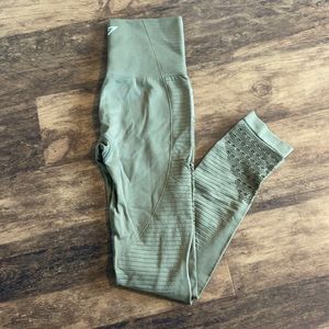 Gymshark Energy+ Leggings in Kahki